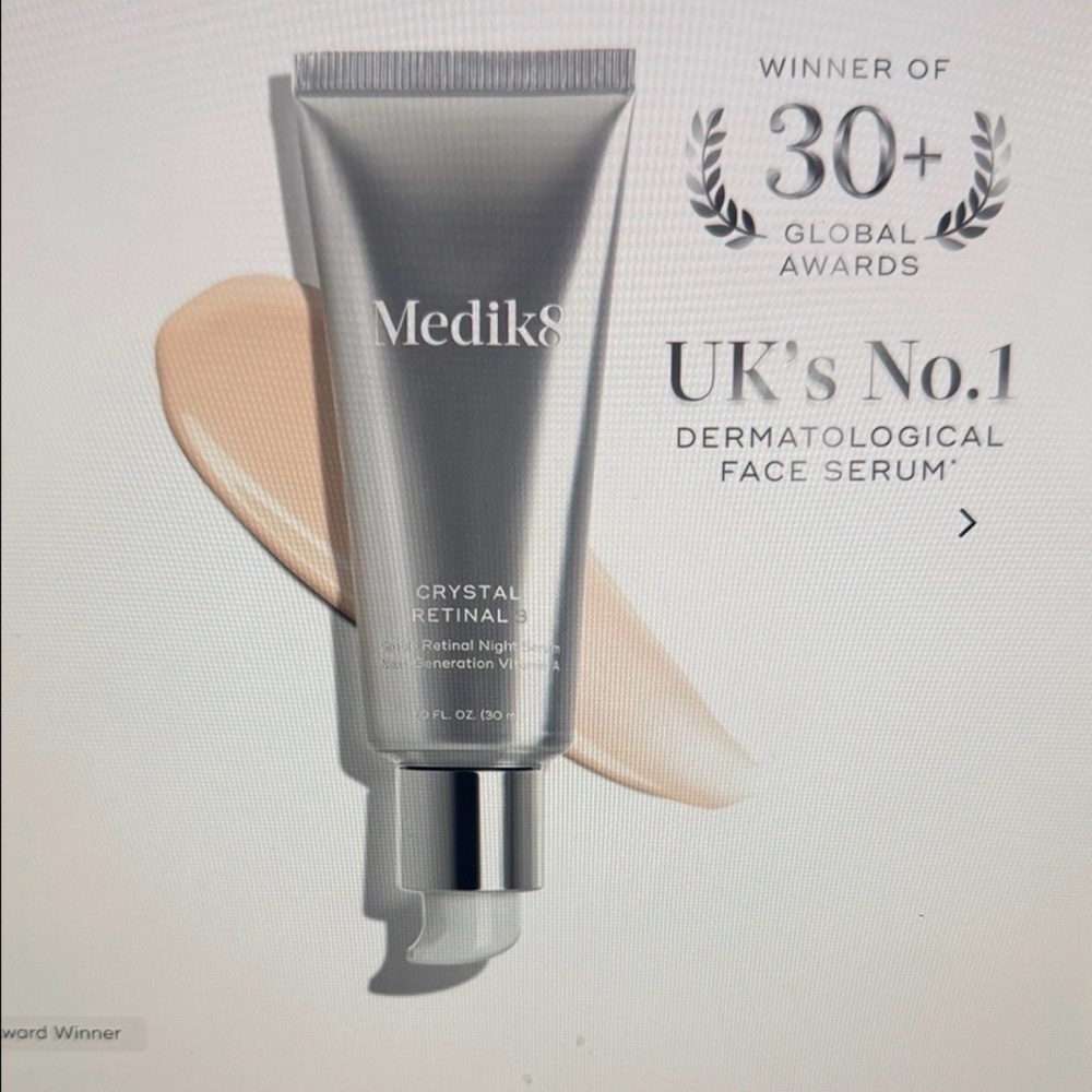 NWT Medik8 Crystal Retinal 3 Night Serum - 1.0 FL. oz (30ML)